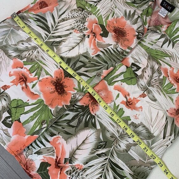 Stunt Floral Camp Shirt Womens XL Silk Button Up Side Slits Hibiscus Tropical - Picture 9 of 9